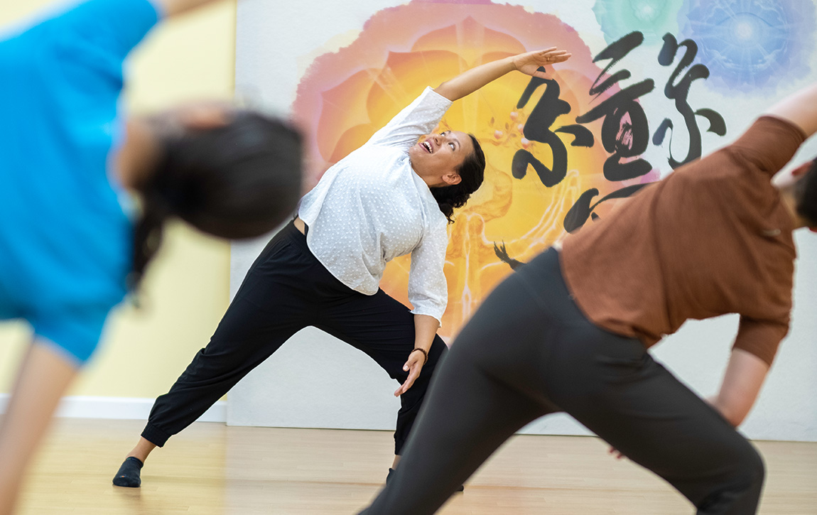 6 Tips on How To Get Good at Yoga